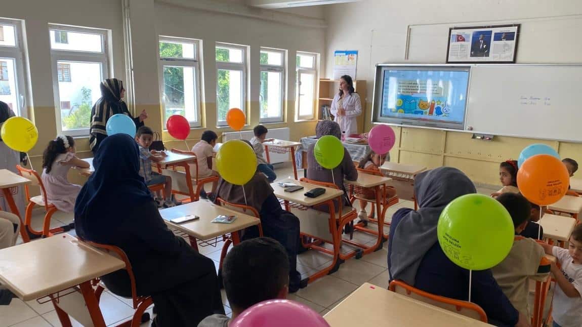 OKULA UYUM EĞİTİMİ OKULUMUZDA BAŞLADI
